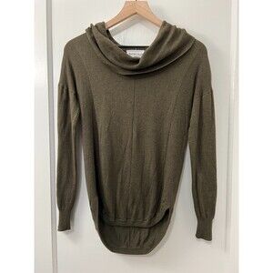 Olive + Oak Women's Green Cowl Neck Sweater Rayon Nylon Blend Size XS